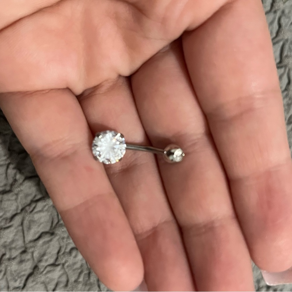 Belly button ring